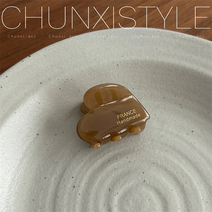 3.5cm Small Hairclaw Acetate Hair Crabs for Girls Cute Heart Shaped Hairclips Women Hair Accessories Hair Pins and Clips