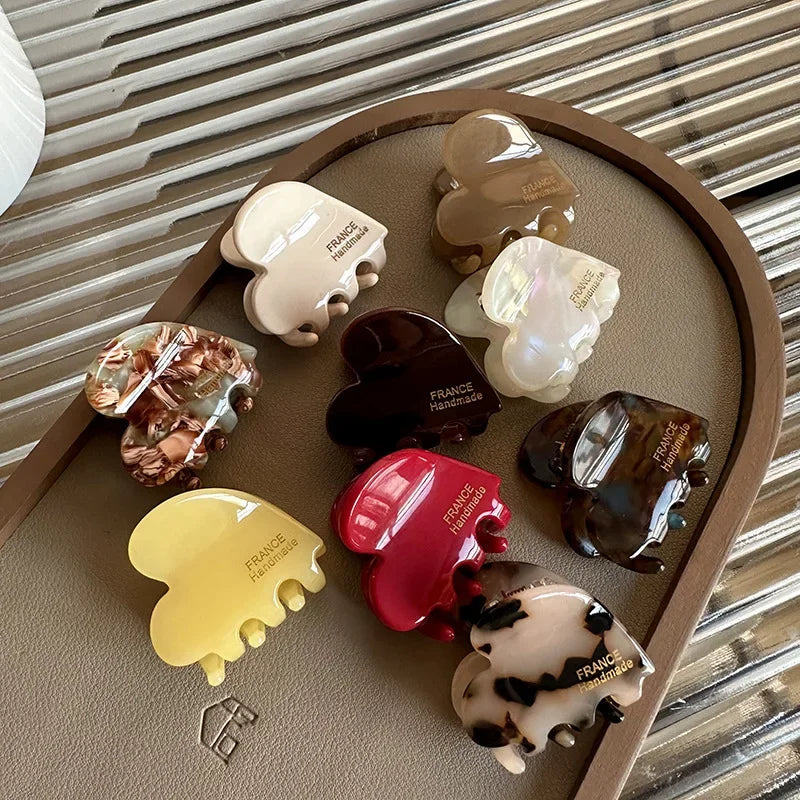 3.5cm Small Hairclaw Acetate Hair Crabs for Girls Cute Heart Shaped Hairclips Women Hair Accessories Hair Pins and Clips