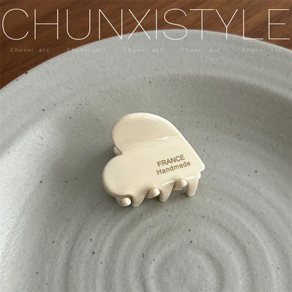 3.5cm Small Hairclaw Acetate Hair Crabs for Girls Cute Heart Shaped Hairclips Women Hair Accessories Hair Pins and Clips