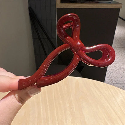 New Irregular Red Flower Hair Clip for Women Simple Temperament Back of The Head Hair Claws Barrettes Girl Hair Accessories